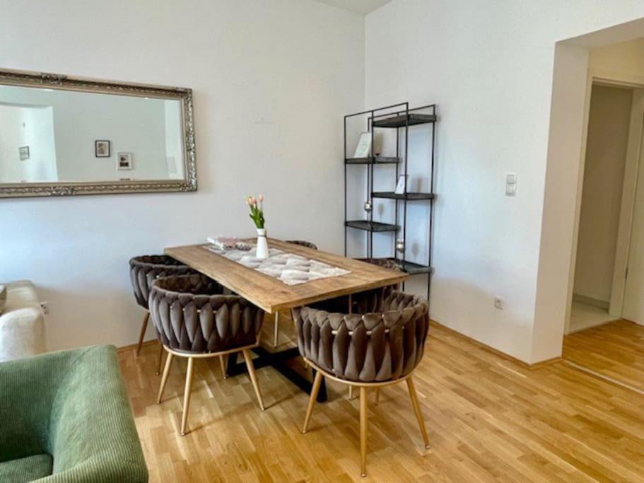 *Luxus In Der Grazer Innenstadt* Bagian luar foto